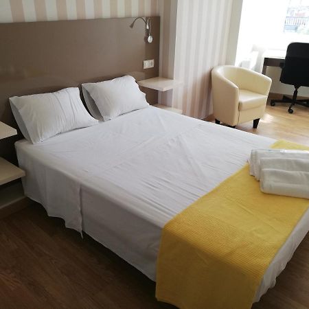 Bed and Breakfast Residencia Compostela Santiago de Compostela Zewnętrze zdjęcie