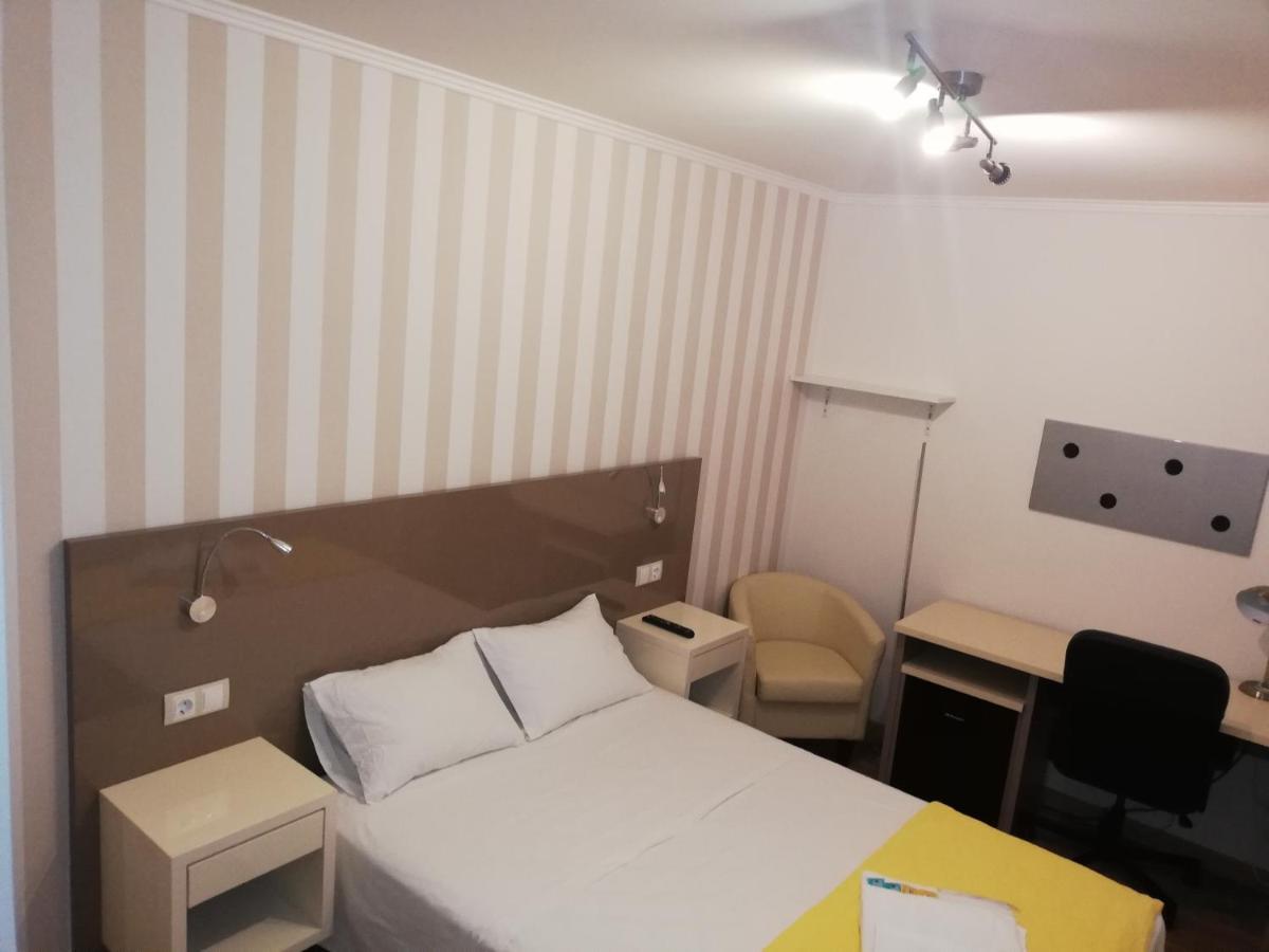 Bed and Breakfast Residencia Compostela Santiago de Compostela Zewnętrze zdjęcie